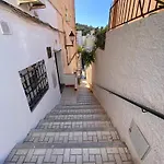 3 Rooms Con Terraza Junto A Monte Victoria