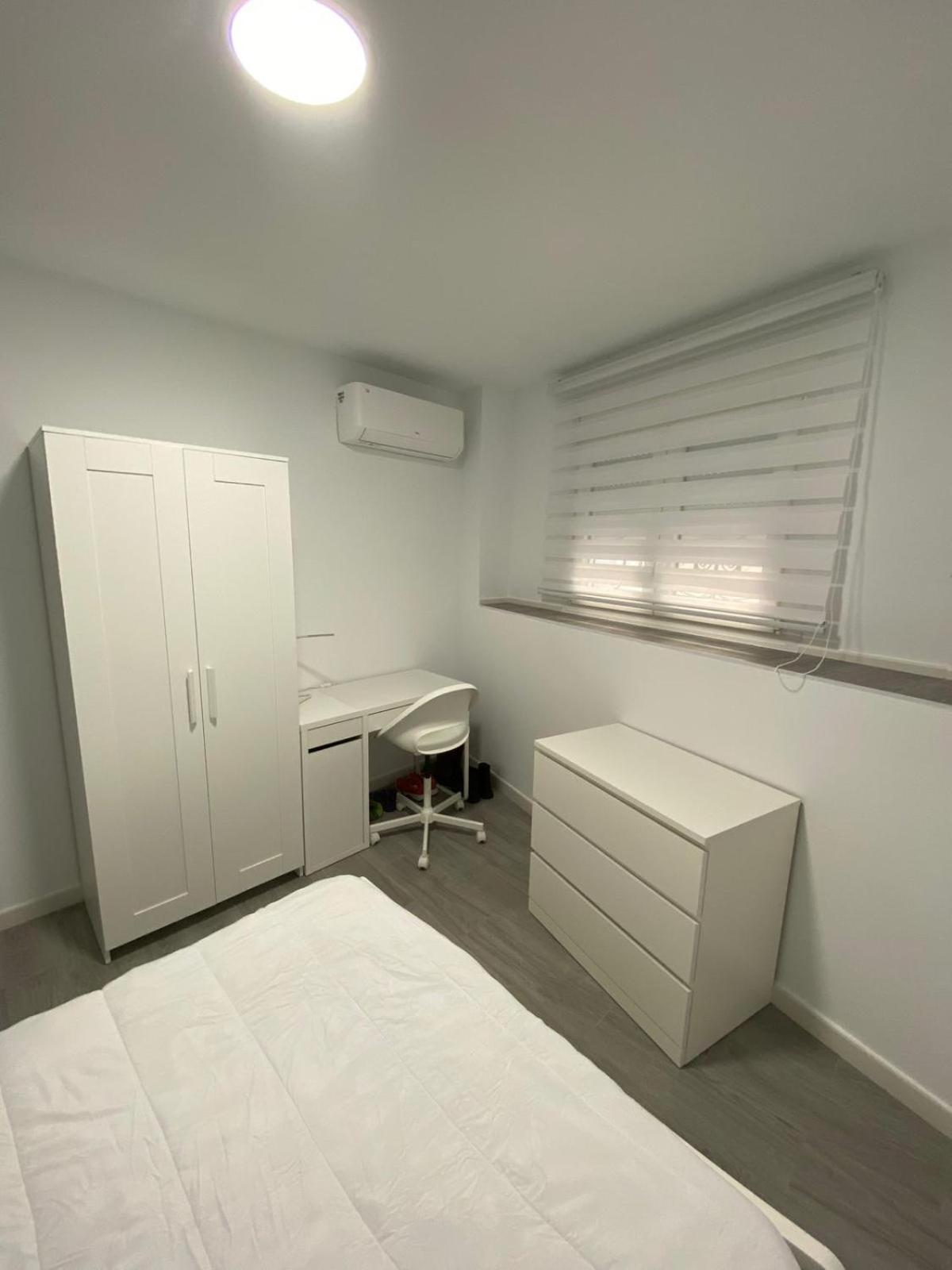 Apartment 3 Con Terraza Junto A Monte Victoria *