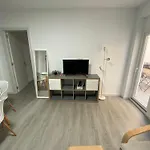3 Rooms Con Terraza Junto A Monte Victoria